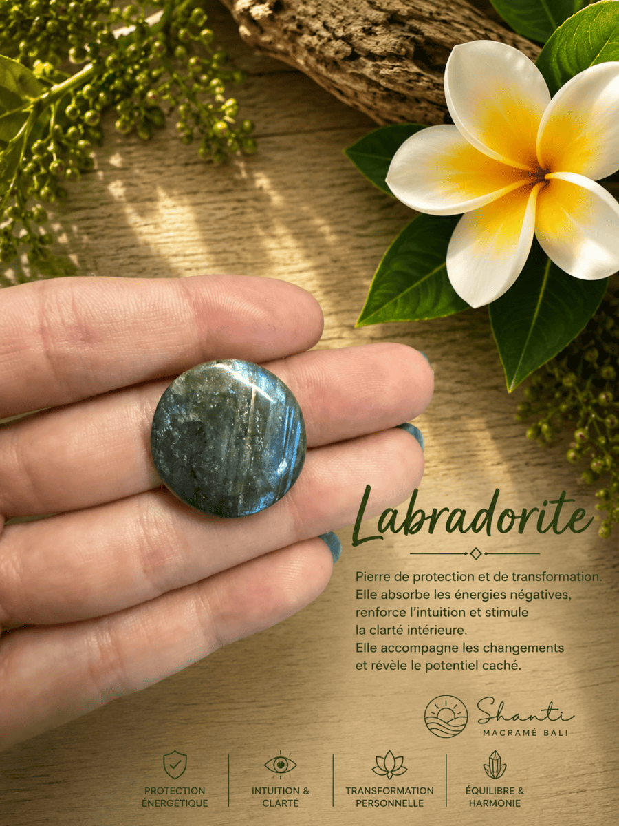 Labradorite : vertus, signification et magie de la pierre de transformation